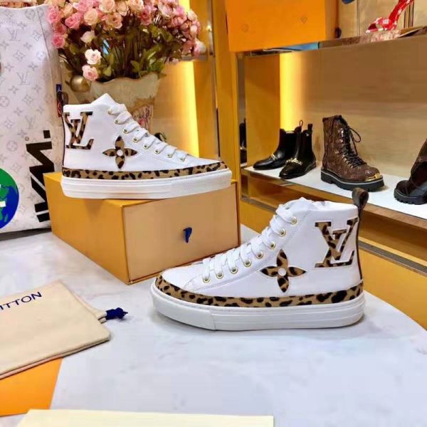 Louis Vuitton LV Unisex Stellar Sneaker Boot in Soft White Calfskin Leather with Giant LV Monogram Flowers (4)