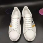 Louis Vuitton LV Unisex Time Out Sneaker in Calf Leather and Monogram Flowers-Grey - Imagen 4