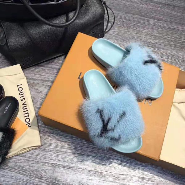 Louis Vuitton LV Women Furry Sandals in Mink Hair Leather-Blue (2)