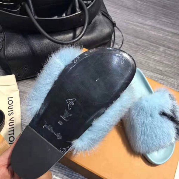 Louis Vuitton LV Women Furry Sandals in Mink Hair Leather-Blue (4)