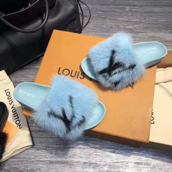 Louis Vuitton LV Women Furry Sandals in Mink Hair Leather-Blue (6)