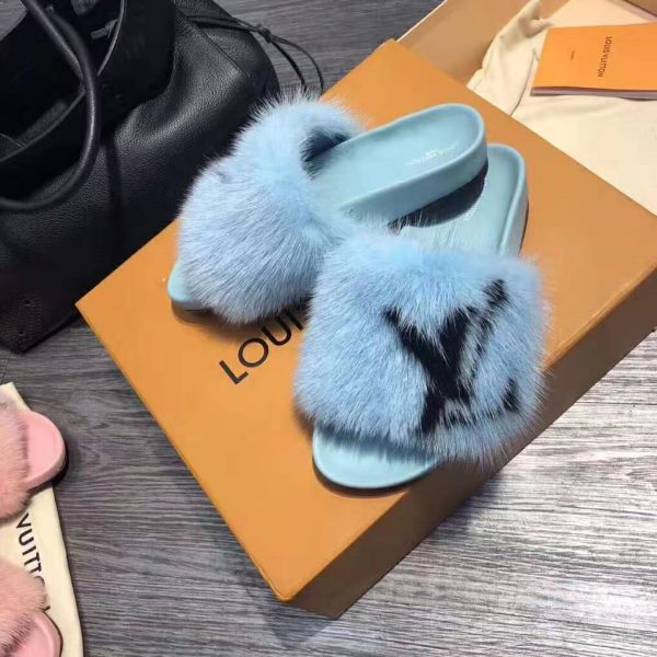 Louis Vuitton LV Women Furry Sandals in Mink Hair Leather-Blue (7)