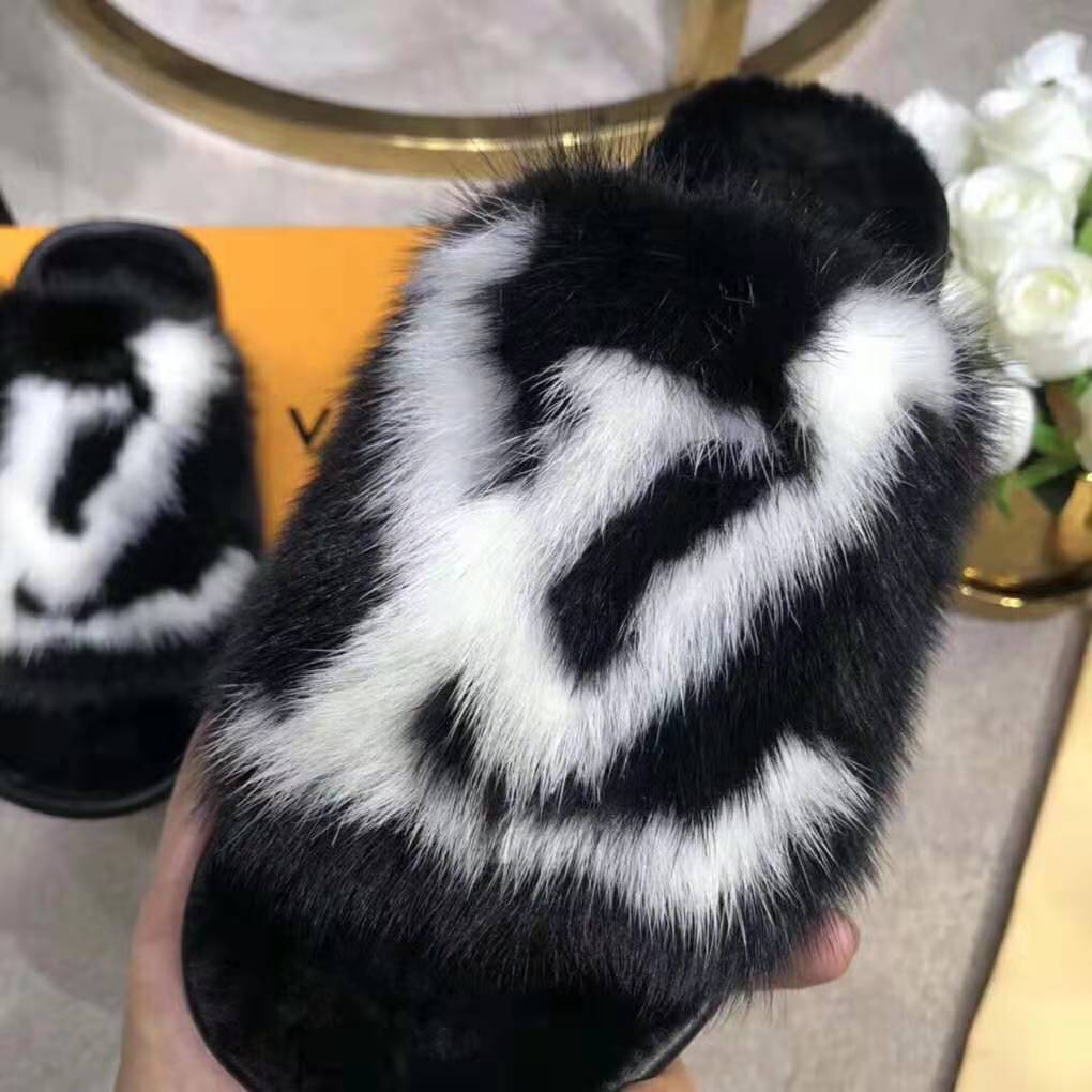 Louis Vuitton LV Women Homey Flat Mule in Mink Fur-Black - LULUX