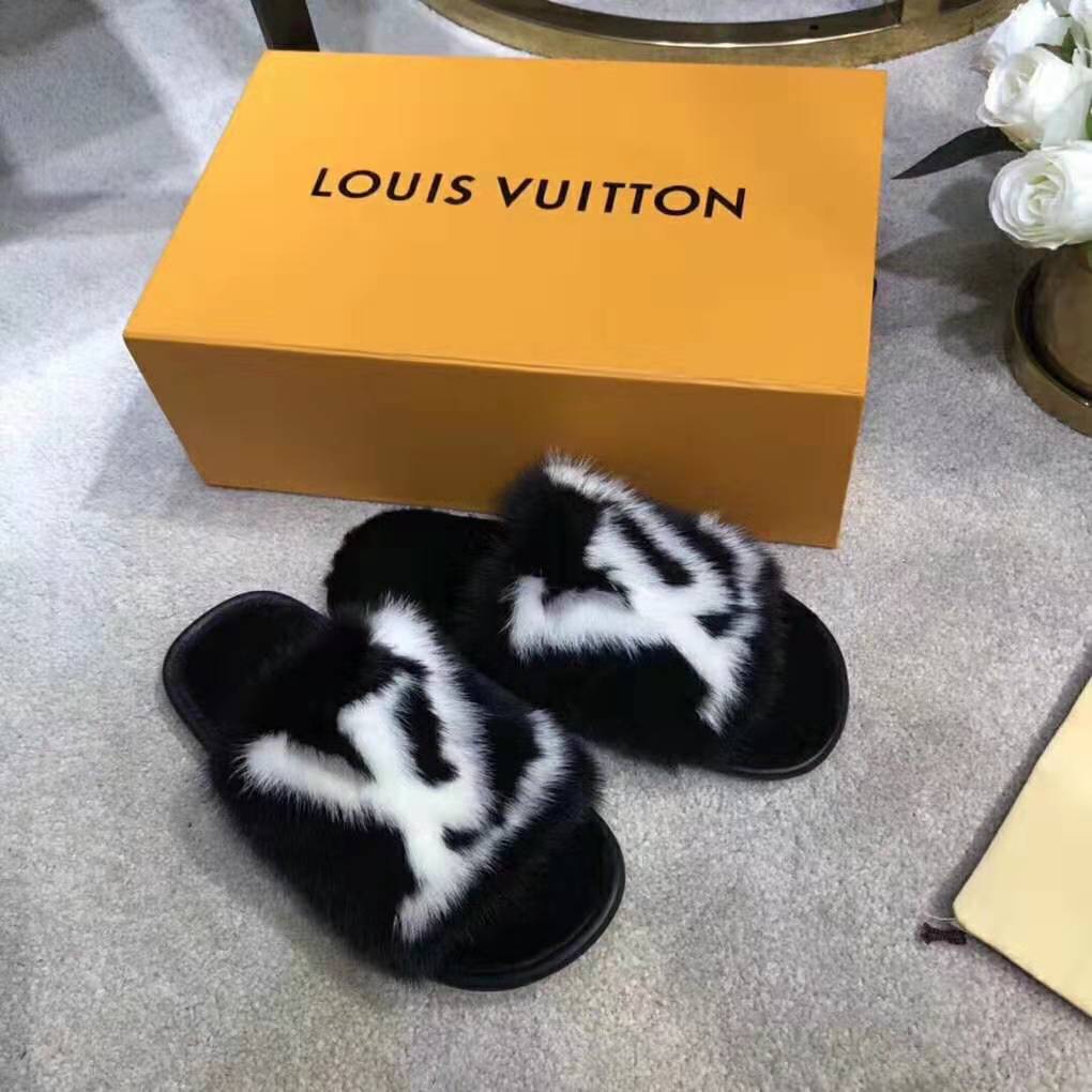 Louis Vuitton LV Women Homey Flat Mule in Mink Fur-Black - LULUX