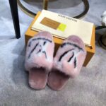 Louis Vuitton LV Women Homey Flat Mule in Mink Fur-Pink - Imagen 3