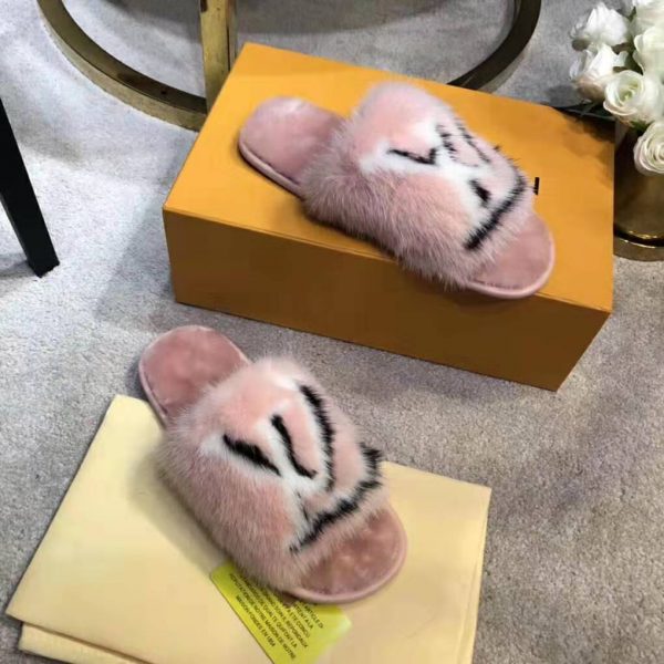 Louis Vuitton LV Women Homey Flat Mule in Mink Fur-Pink (5)