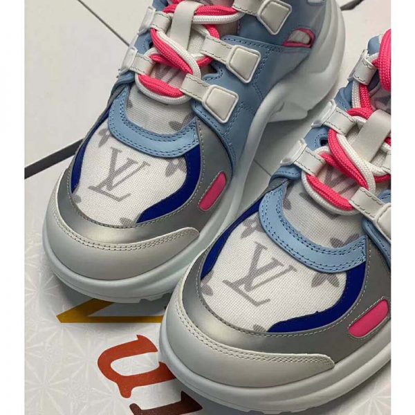 Louis Vuitton LV Women LV Archlight Sneaker in Leather and Technical Fabrics-Blue (5)