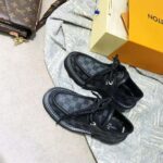 Louis Vuitton LV Women LV Beaubourg Platform Derby in Damier Graphite Canvas-Grey - Image 4