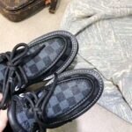 Louis Vuitton LV Women LV Beaubourg Platform Derby in Damier Graphite Canvas-Grey - Image 7