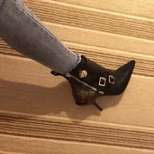 lv janet ankle boot