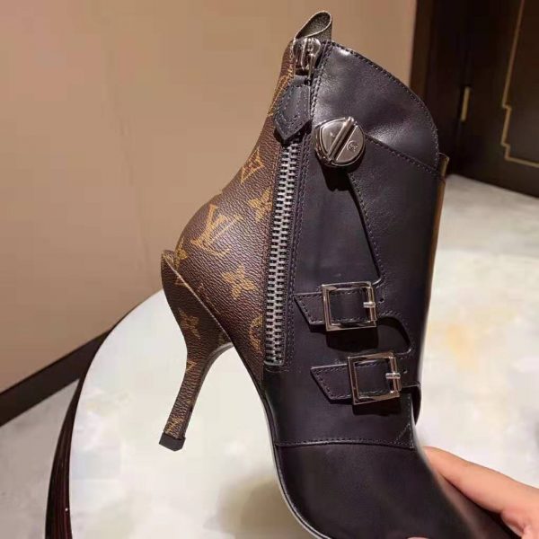 lv janet ankle boot