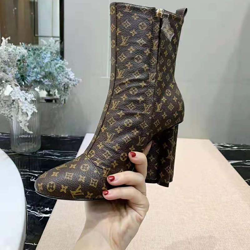 Louis Vuitton Silhouette Ankle Boot - Gem