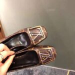 Louis Vuitton LV Women Madeleine Pump in Patent Monogram Canvas 7.5 cm Heel-Brown – Bild 7