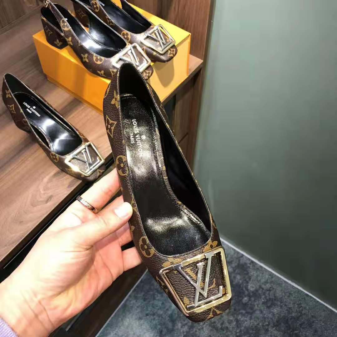 Louis Vuitton Madeleine Pump