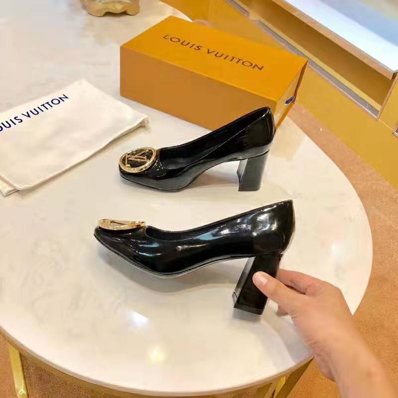 Louis Vuitton Black Satin Madeleine Pump 38 – STYLISHTOP