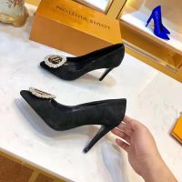 Louis Vuitton LV Women Madeleine Pump in Suede Baby Goat Leather with Oversized LV Circle 8 cm Heel-Black (1)
