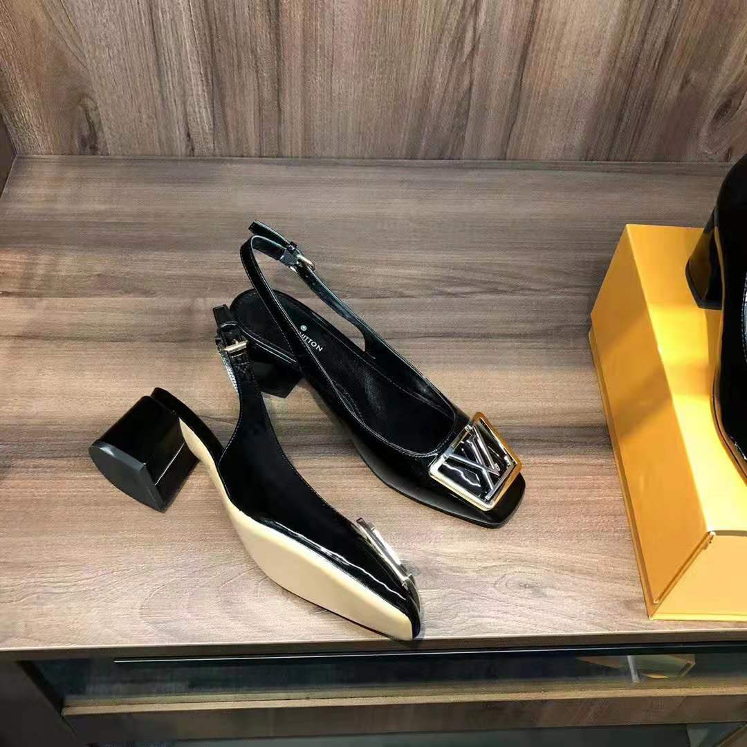 Louis Vuitton Black Patent Leather Madeleine Slingback Pumps Size 39 Louis  Vuitton