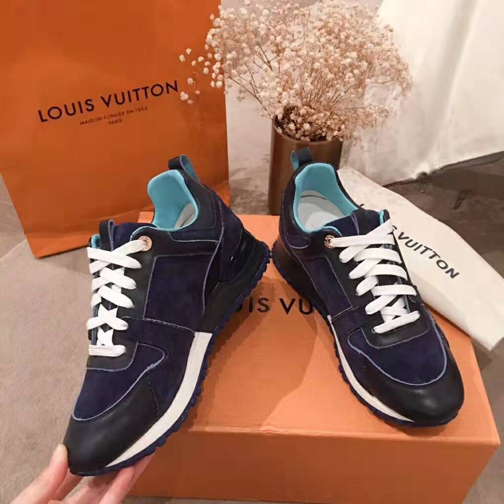 Louis Vuitton Navy Blue Suede & Leather Runway Sneakers ref.839716 - Joli  Closet