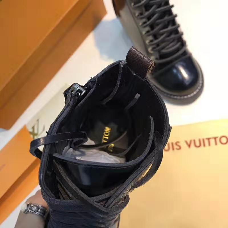 Louis Vuitton Star Trail Black Leather ref.472413 - Joli Closet