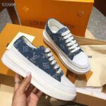 Louis Vuitton LV Women Stellar Sneaker in Blue Monogram Denim - Imagen 4