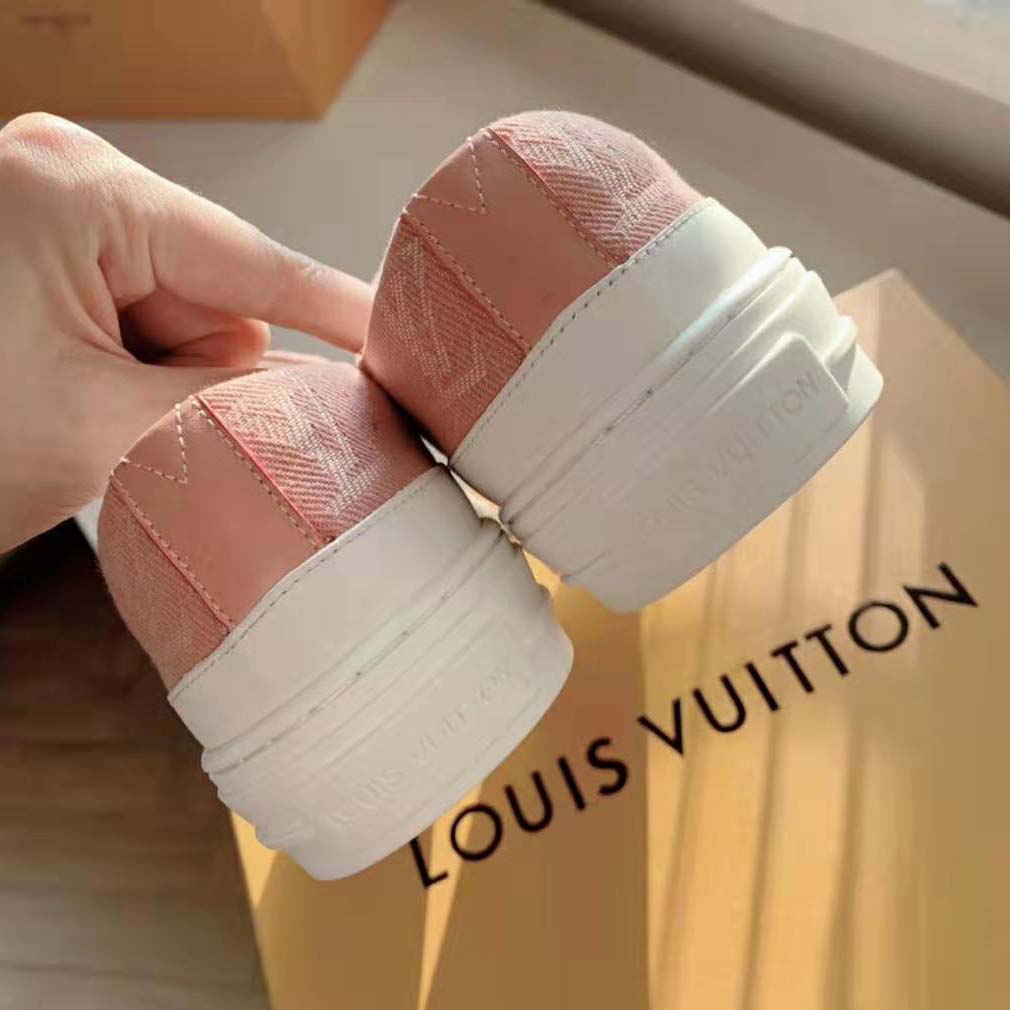 Louis Vuitton Stellar pink monogram leather trainer White ref.943341 - Joli  Closet