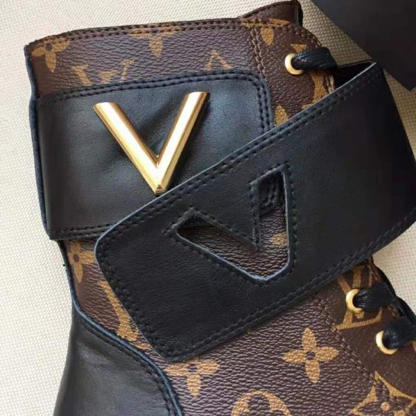 LOUIS VUITTON Wonderland Flat Ranger Patent Monogram Canvas Boot