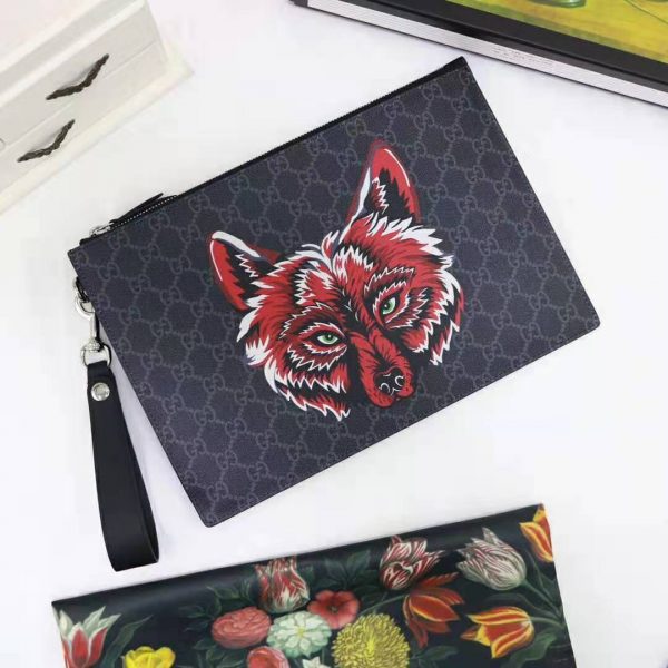 gg supreme pouch with wolf