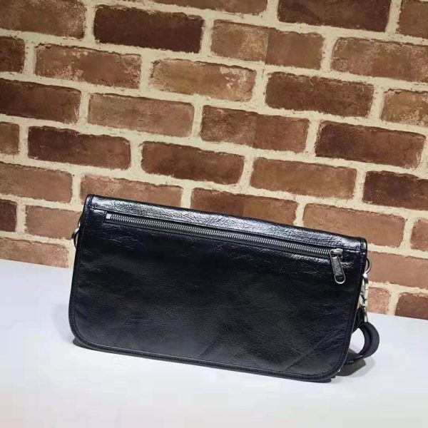 Gucci GG Men Medium Soft Leather Messenger Bag in Soft Black Leather (3)