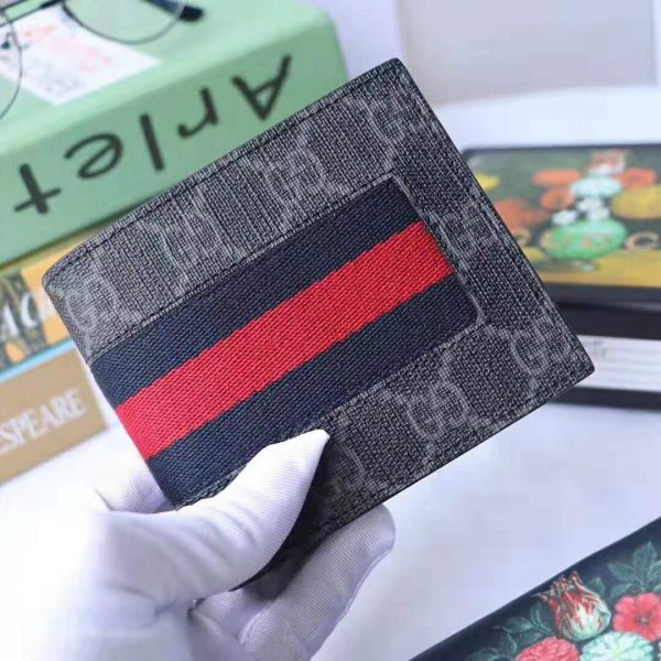 gucci web supreme wallet