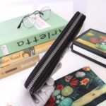 Gucci GG Men Zip Around Wallet with Interlocking G in Black Soft Leather - Bild 8