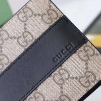 Gucci GG Unisex GG Supreme Wallet in BeigeEbony GG Supreme Canvas (1)