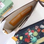 Gucci GG Unisex Neo Vintage GG Supreme Pouch in Beige/Ebony GG Supreme Canvas - Image 9