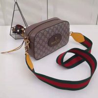 Gucci GG Women GG Supreme Messenger Bag in BeigeEbony GG Supreme Canvas (1)