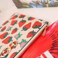 Gucci GG Women Gucci Zumi Strawberry Print Pouch in Ivory Leather (1)