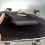 Louis Vuitton LV Women Alma PM Handbag in Epi Leather-Black - Imagen 5