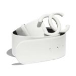 Cintura Chanel da donna in pelle di agnello e metallo dorato - Bianco