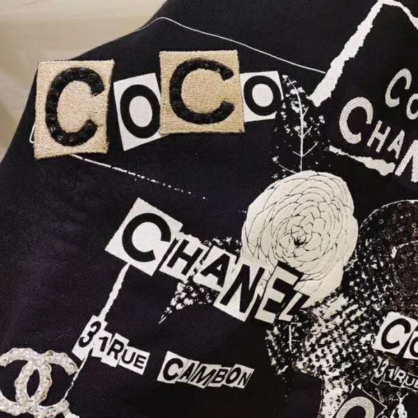 Chanel Women Sweatshirt in Cotton White Black Navy Blue & Silver (8)