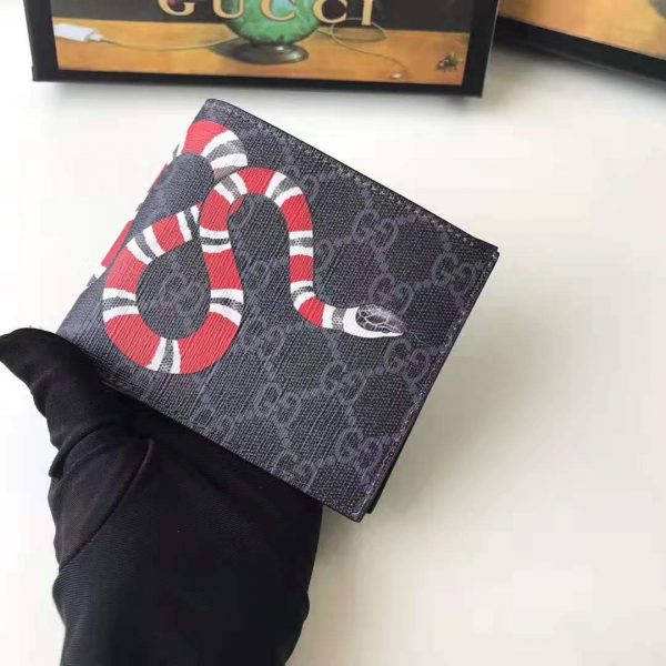 Gucci GG Men Kingsnake Print GG Supreme Wallet in BlackGrey GG Supreme Canvas (9)