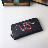 Gucci GG Men Kingsnake Print GG Supreme Zip Around Wallet in BlackGrey GG Supreme Canvas (1)