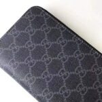 Gucci GG Men Kingsnake Print GG Supreme Zip Around Wallet in Black/Grey GG Supreme Canvas – Bild 7