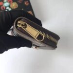 Gucci GG Unisex Ophidia GG Zip Around Card Case in Beige/Ebony GG Supreme Canvas - Image 9