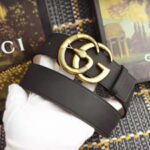 Gucci Unisex Leather Belt with Double G Buckle with Snake in Black Leather - immagine 4