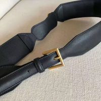 Gucci Unisex Leather Belt with Horsebit in Black Smooth Leather (1)