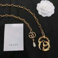 Gucci Women Chain Belt with Crystal Double G Buckle in Gold-Toned Chain (1)