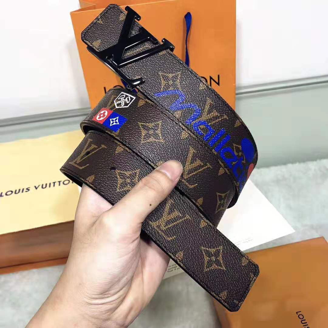 Louis Vuitton LV initials 40mm Matte Black Belt