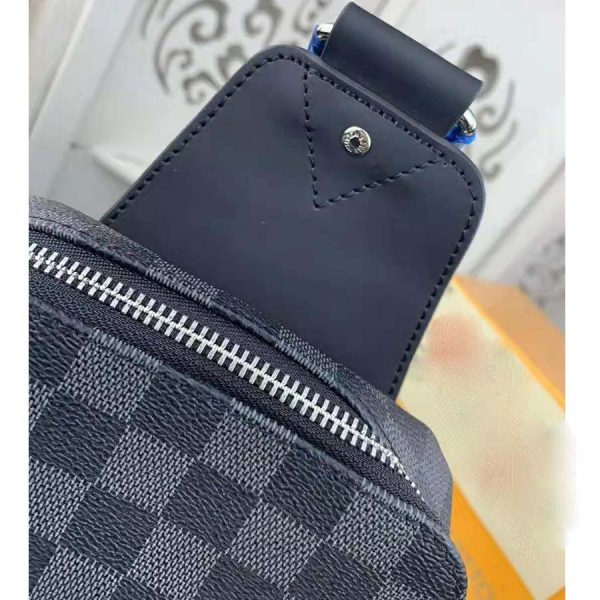 Louis Vuitton LV Men Avenue Sling Bag in Damier Graphite Canvas-Grey (7)