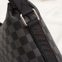 Louis Vuitton LV Men Damier Cobalt Race Discovery Messenger PM Bag-Grey (10)