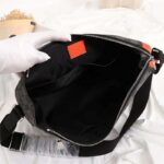 Louis Vuitton LV Men Damier Cobalt Race Discovery Messenger PM Bag-Grey - immagine 7