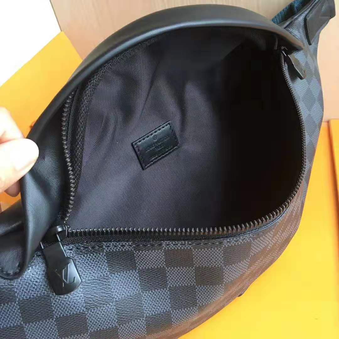 Louis Vuitton Discovery Bumbag Damier Graphite Black 23498115