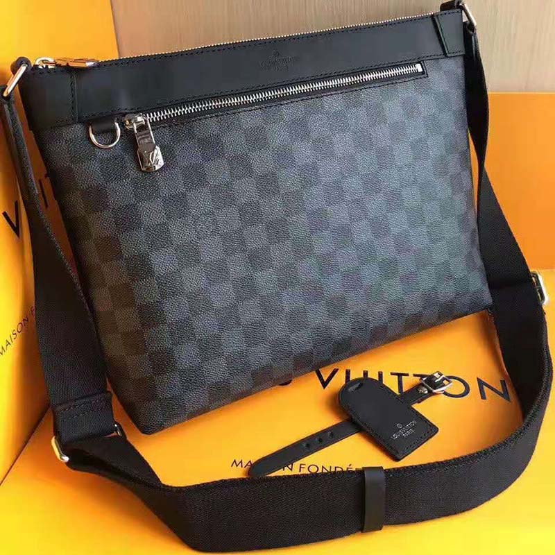 LOUIS VUITTON Damier Graphite Mick PM 1202119